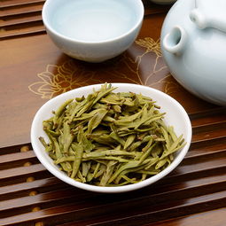 明前特級 浙江老字號,御牌 西湖龍井 明前特級茶葉50g史低29.9元包郵 需領券 天貓商城優惠 白菜哦