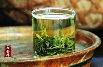 為什么西湖龍井茶最名貴?