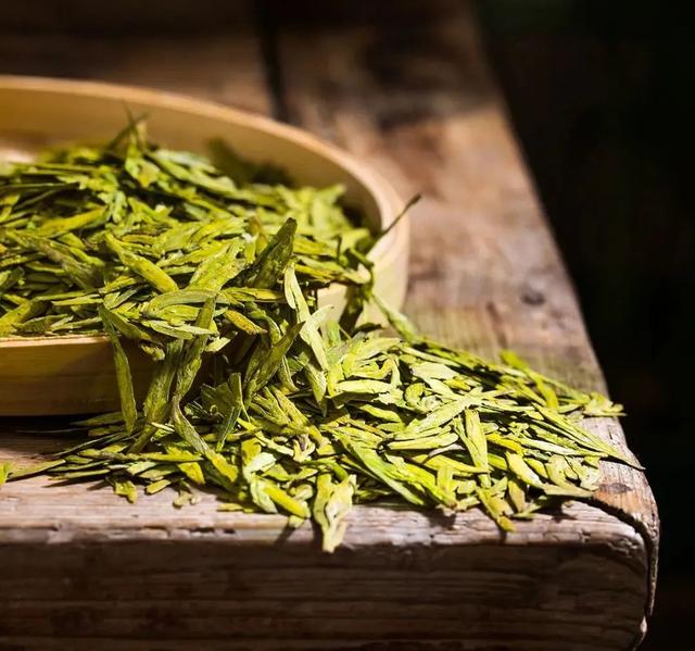 西湖龍井茶屬于什么茶,你知道什么龍井茶最好?_鮮葉