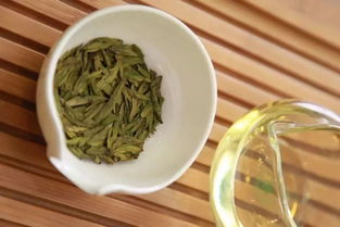 品明前西湖龍井,是人生中一種別樣的修行