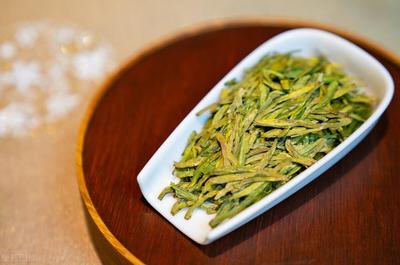 西湖龍井茶的提前開采:如何辨別真假并選購好喝的綠茶?